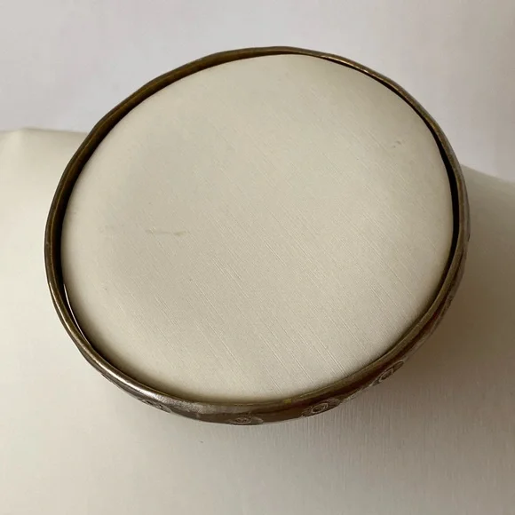 SOLD Vintage Taxco Mexico 925 silver bangle with etched sun - Picture 6 of 7